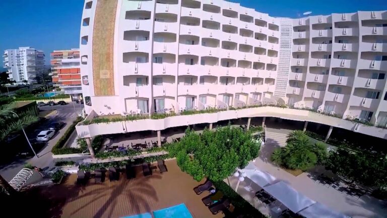 Descubre Hostal Los Robles en La Serena: Tu Refugio Ideal
